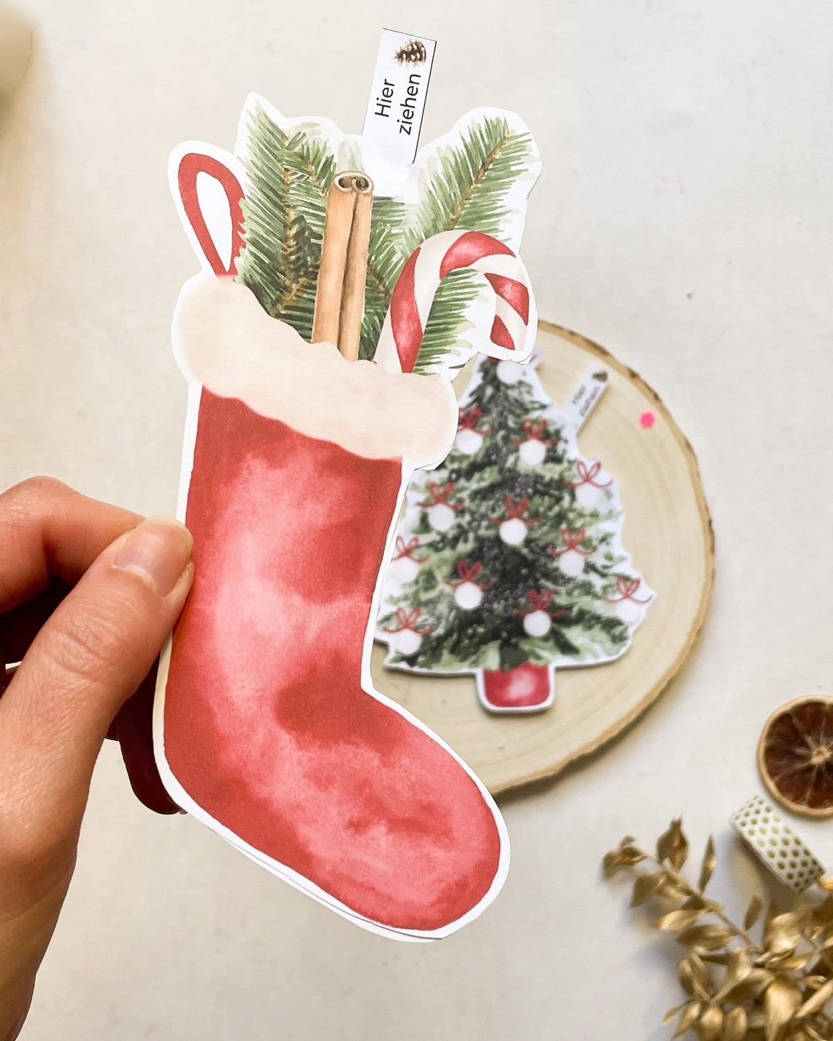 Nikolausstiefel als Geldgeschenk zum Aufreißen