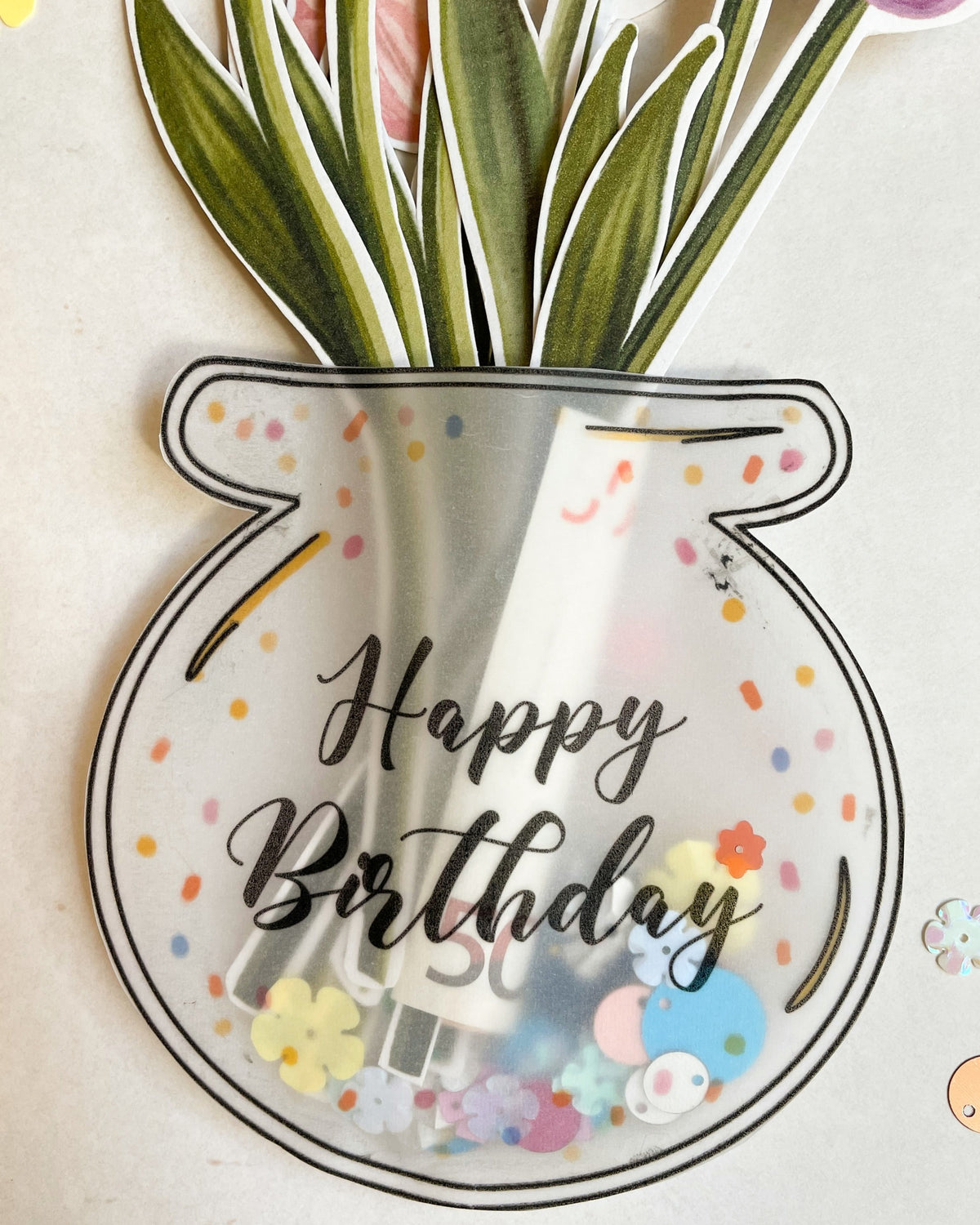 Geldgeschenk Geburtstag zum Ausdrucken – Vase mit Tulpen „Happy Birthday“