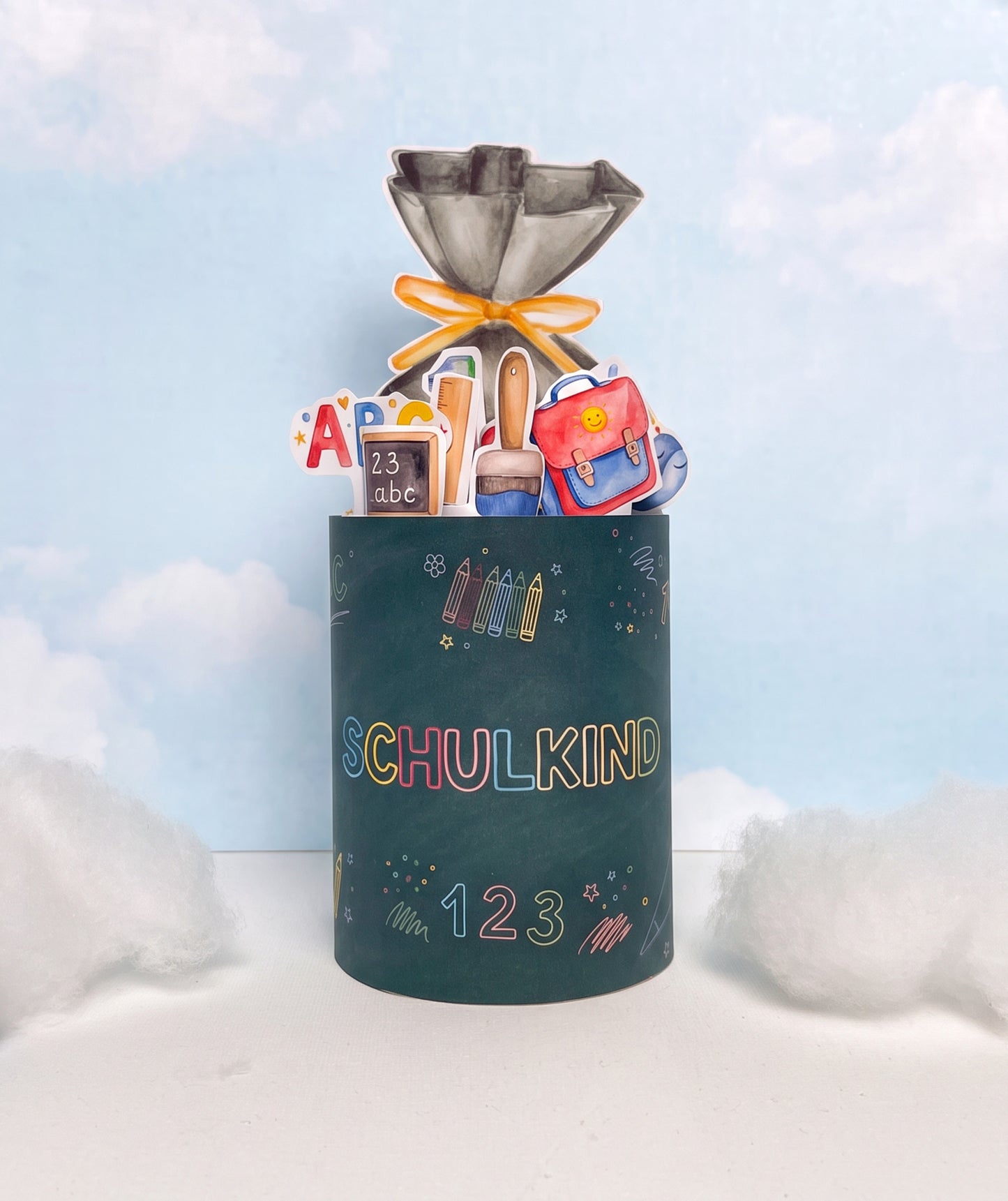 DIY-Geschenkbox zur Einschulung – Banderolen, Alphabet & Stundenplan