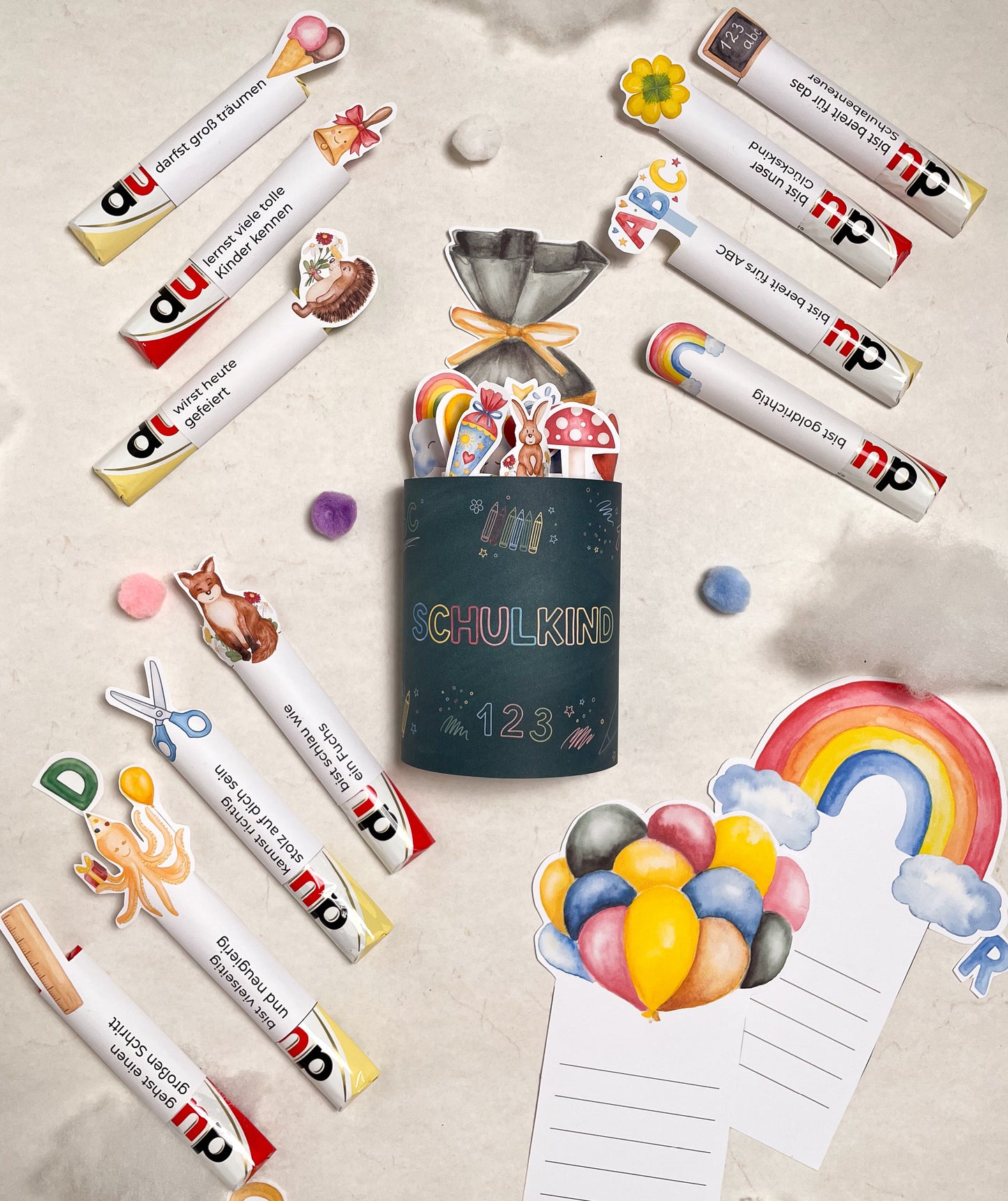 DIY-Geschenkbox zur Einschulung – Banderolen, Alphabet & Stundenplan