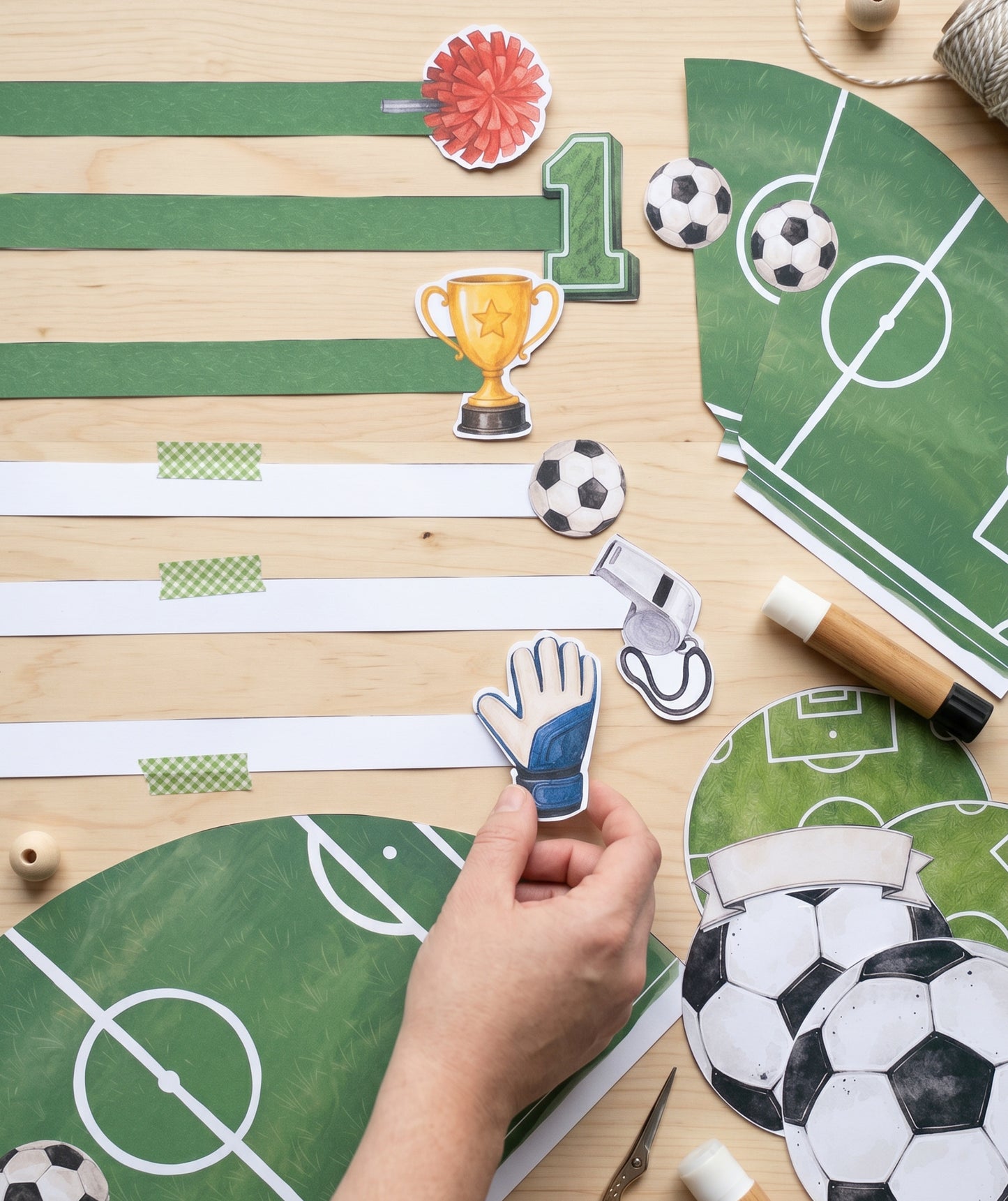 Fußball Einschulung Set zum Ausdrucken | Einladung, Mini-Schultüten & Partydeko